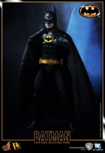 Stunning DX Series Sixth Scale Figure of Michael Keaton as Batman!