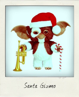 Santa Gizmo by NECA